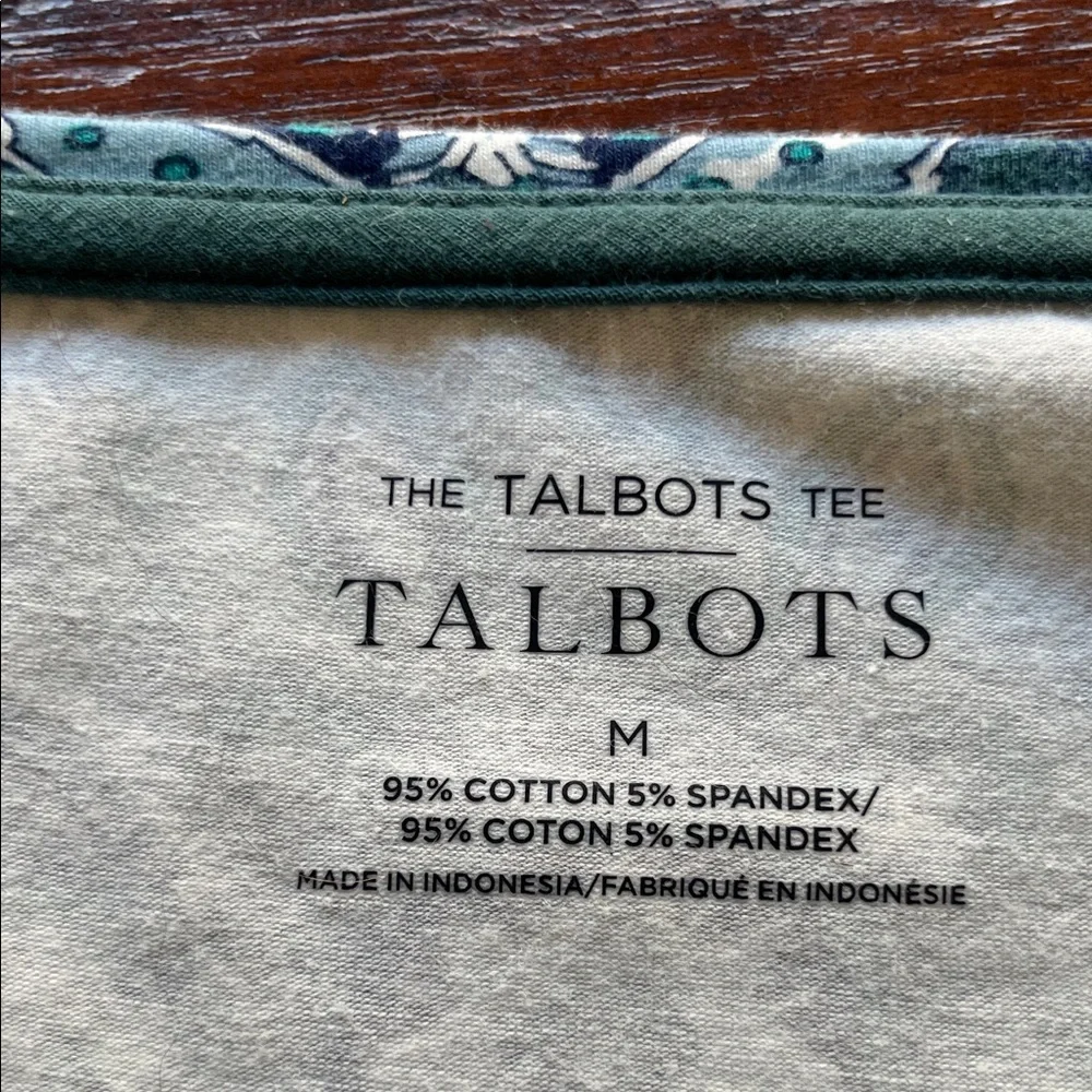 Talbots Blue and White Mandala Print 3/4 - Sleeve Tee Sz M - Picture 2 of 12